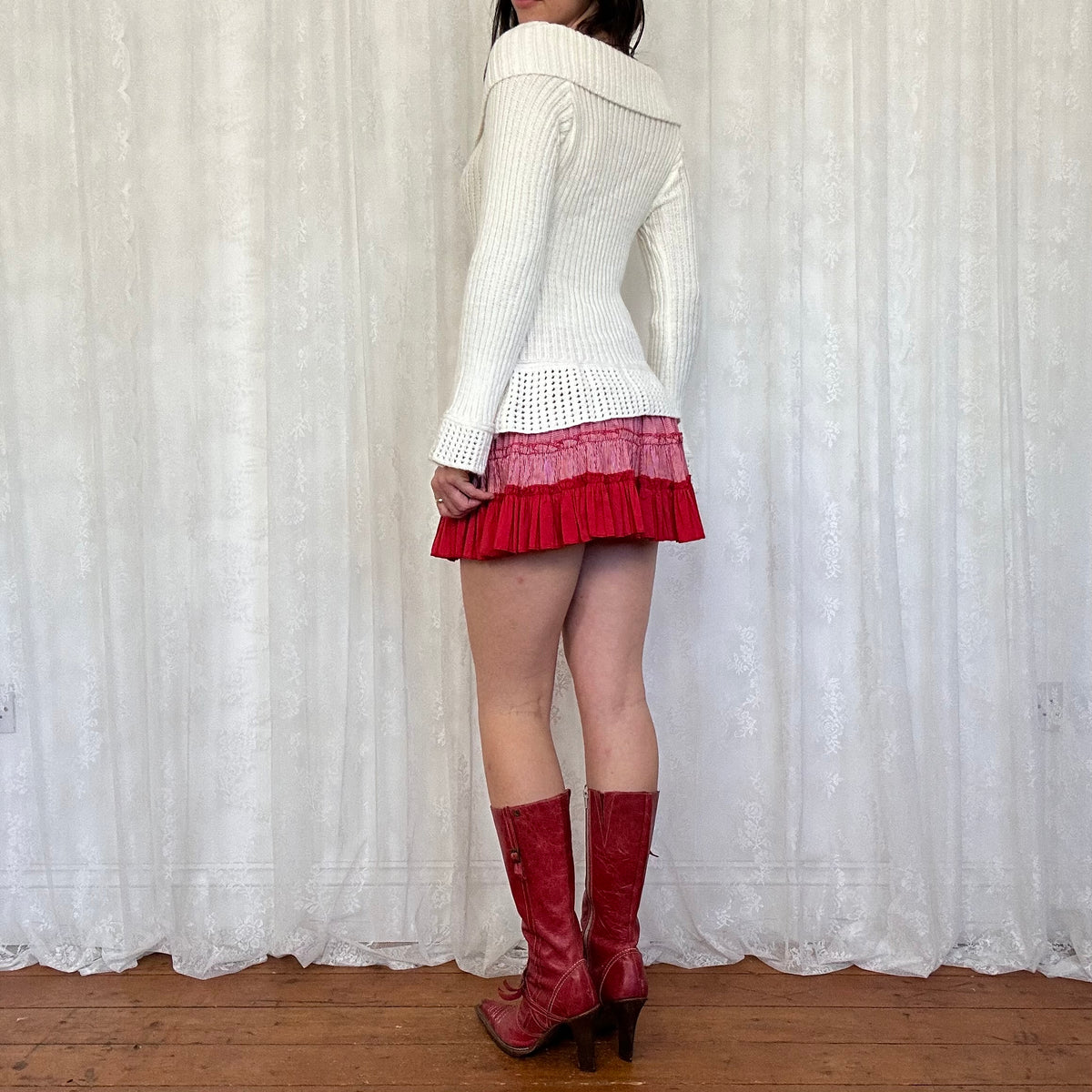 vintage 00s white off shoulder buckle jumper
