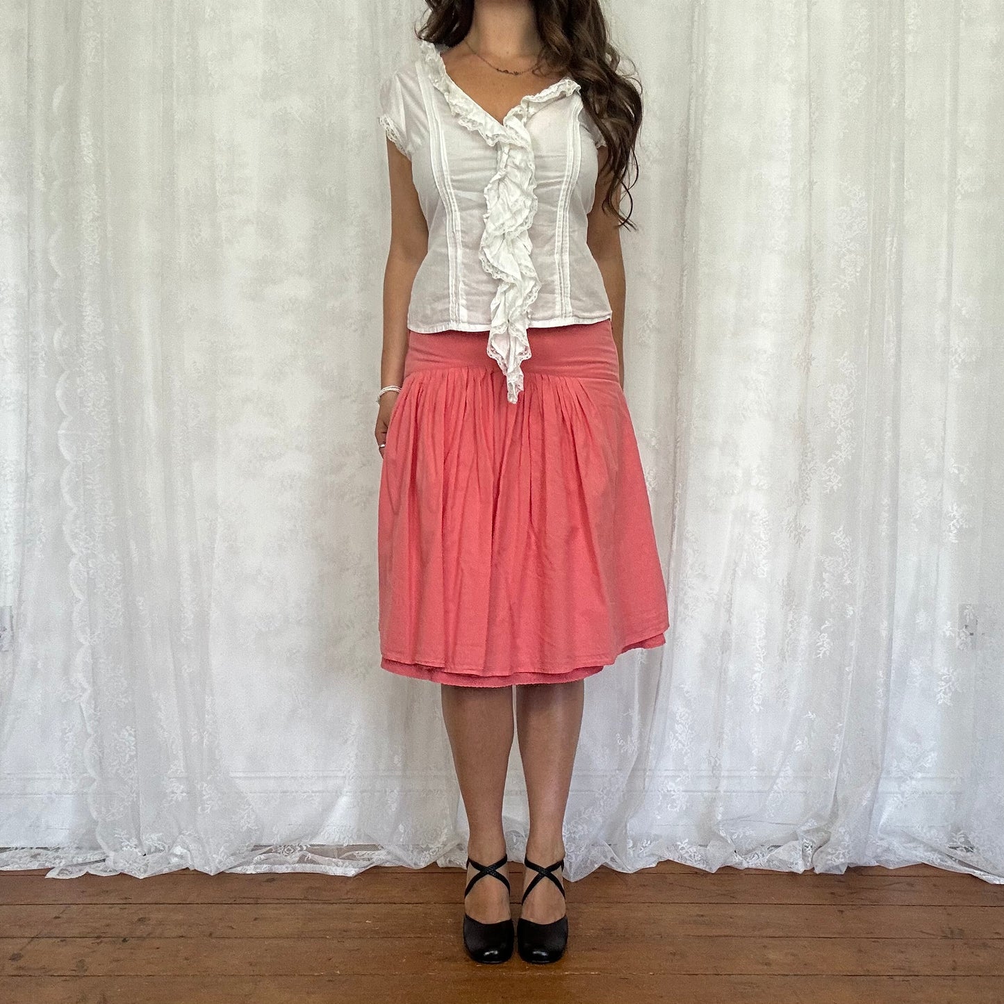 vintage 00s white lace trim short sleeve shirt