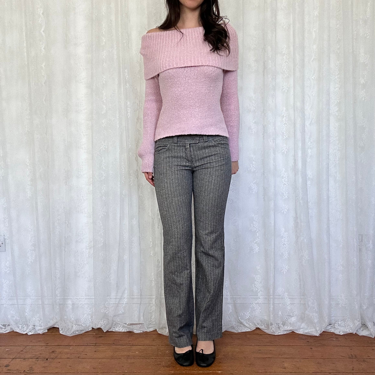 vintage 00s baby pink off shoulder jumper