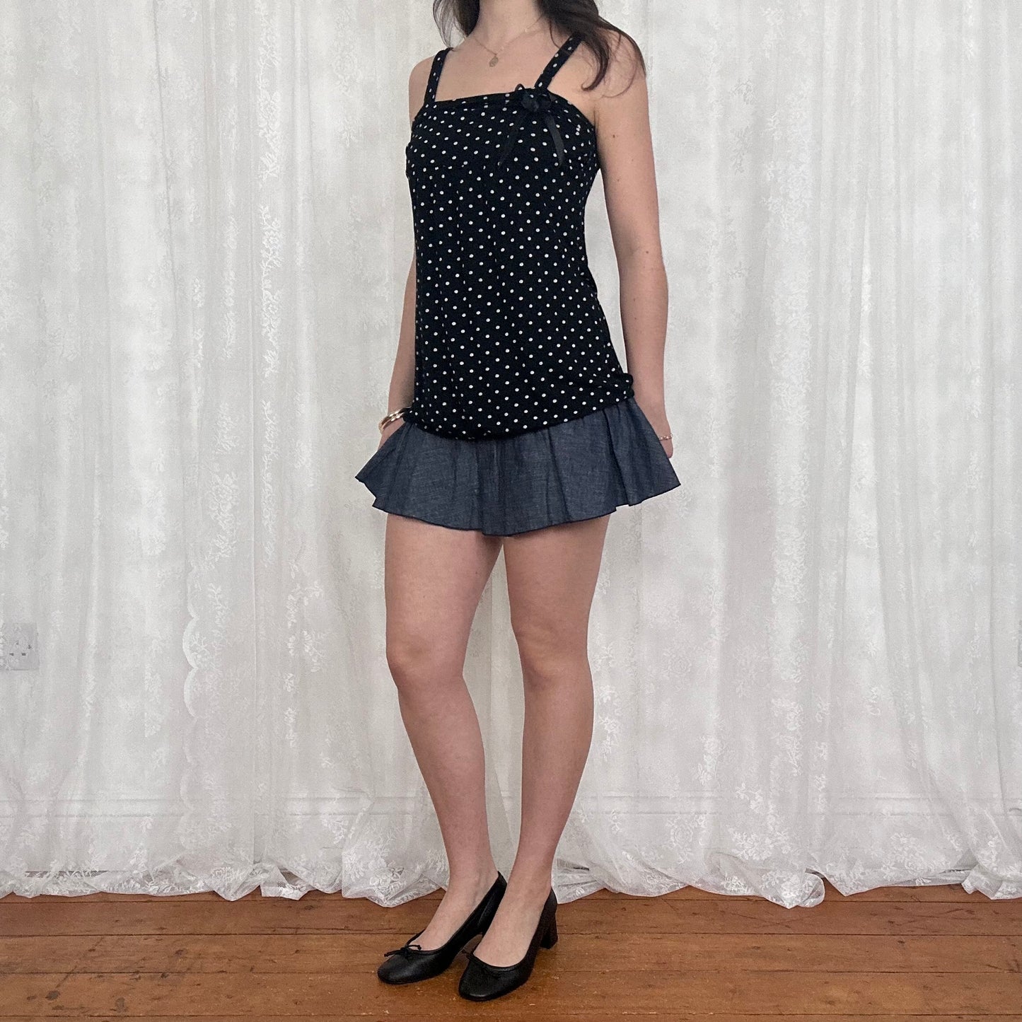 vintage 00s polka dot bubble hem cami