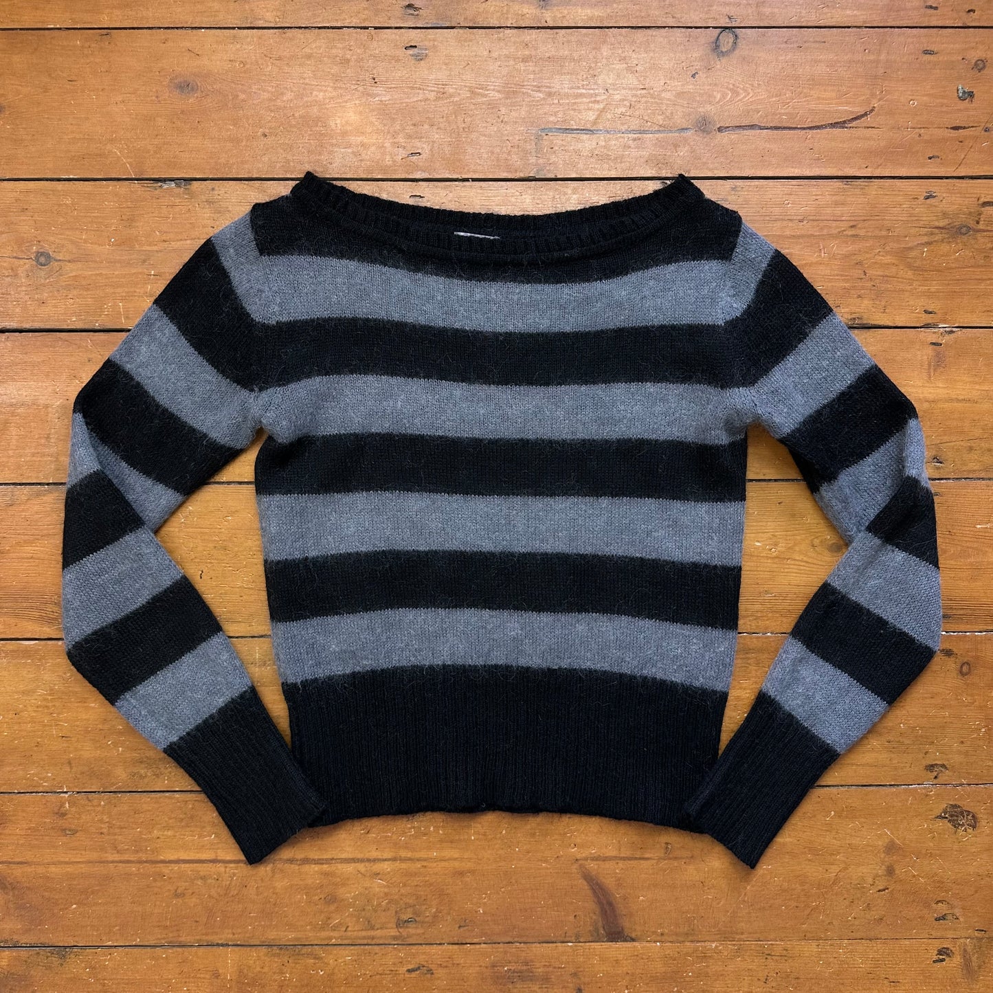 vintage 00s grey and black stripey slouchy knit jumper