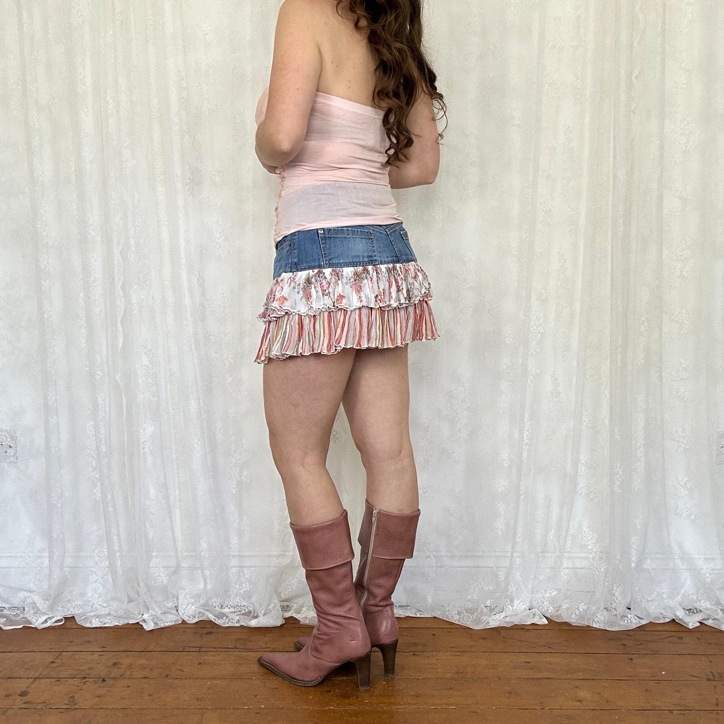 vintage 00s pink lace strapless top