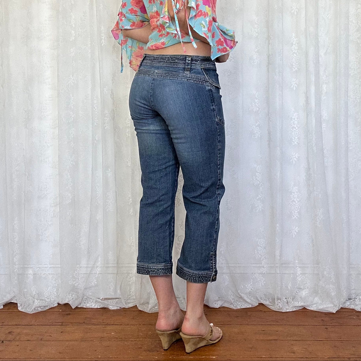 vintage 00s mid wash denim flared capri trousers