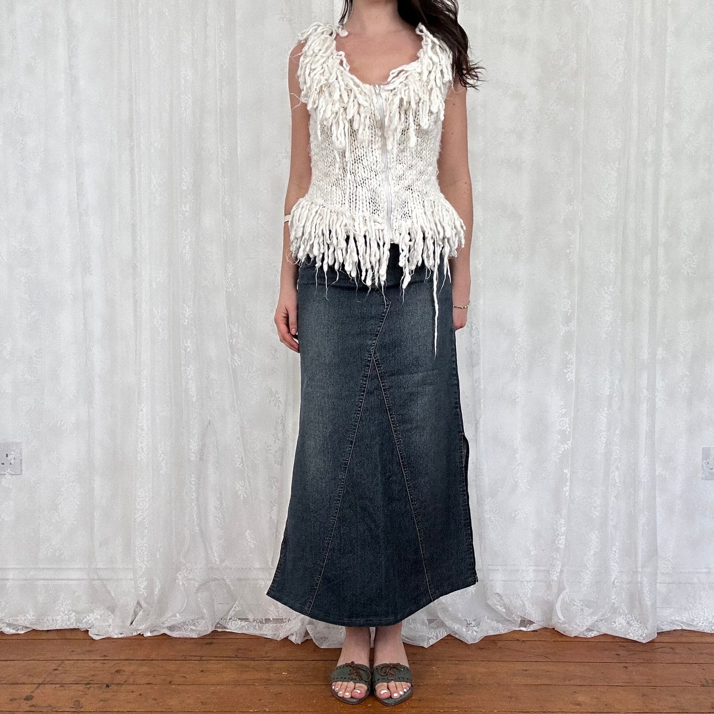 vintage 00s white knitted fringe gilet