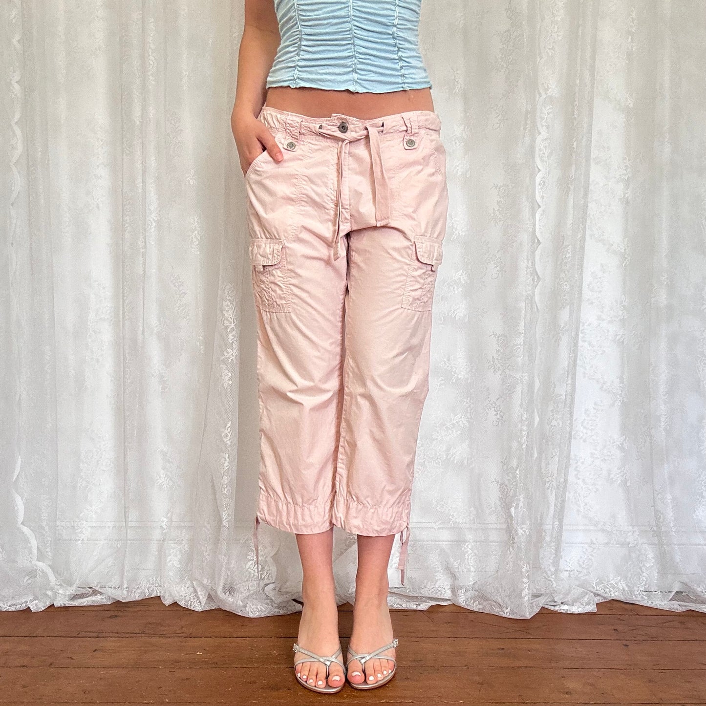 vintage 00s pale pink cargo capri trousers