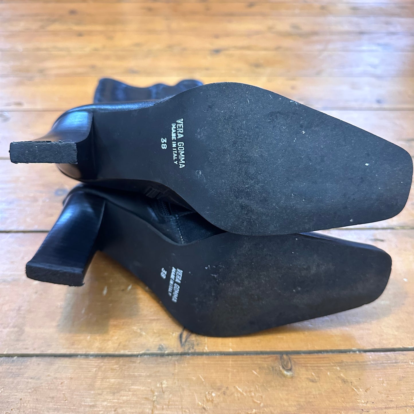 vintage 00s black square toe boots