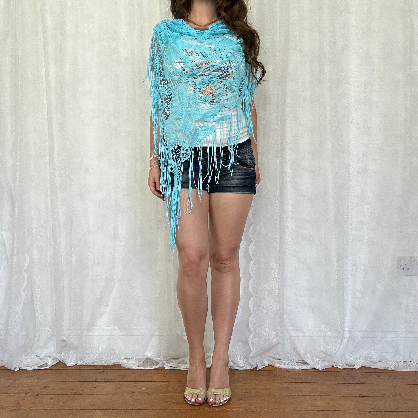 vintage 00s aqua blue crochet scarf wrap
