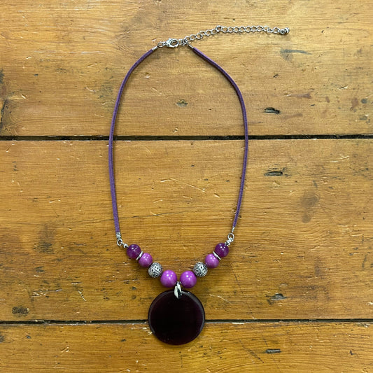 vintage 00s purple beaded necklace