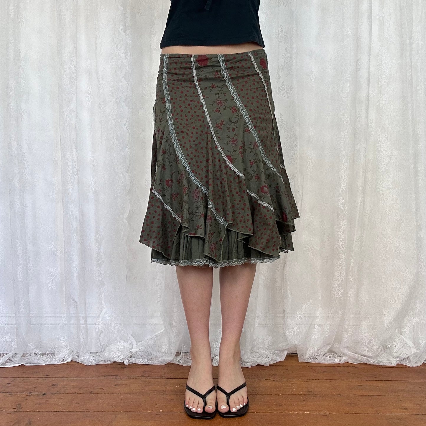 vintage 00s khaki floral midi skirt