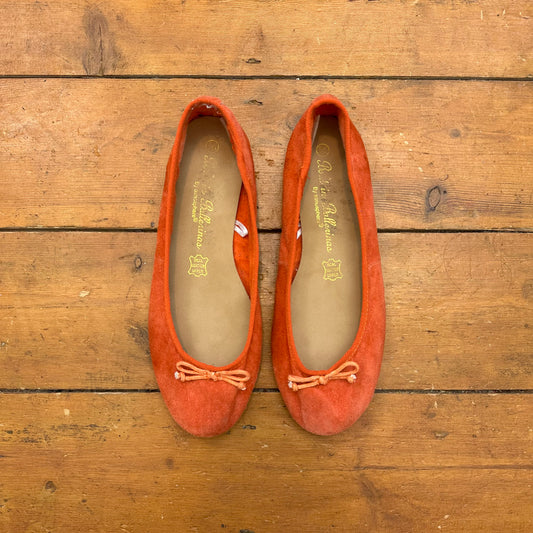 vintage 00s orange suede ballet pumps