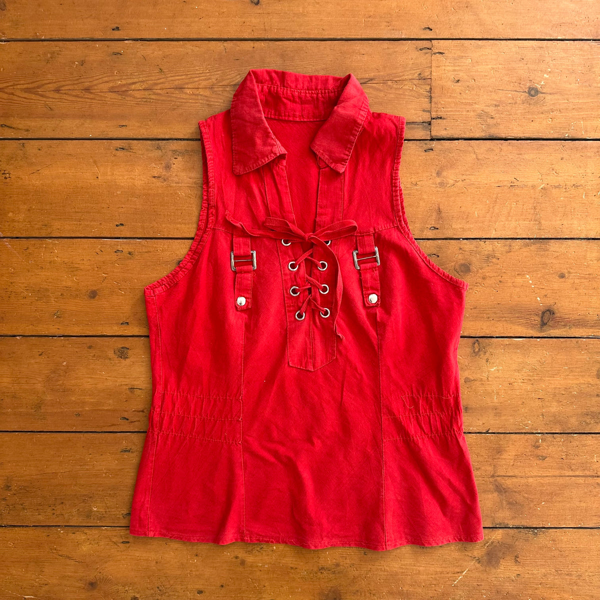 vintage 00s red sleeveless cargo shirt