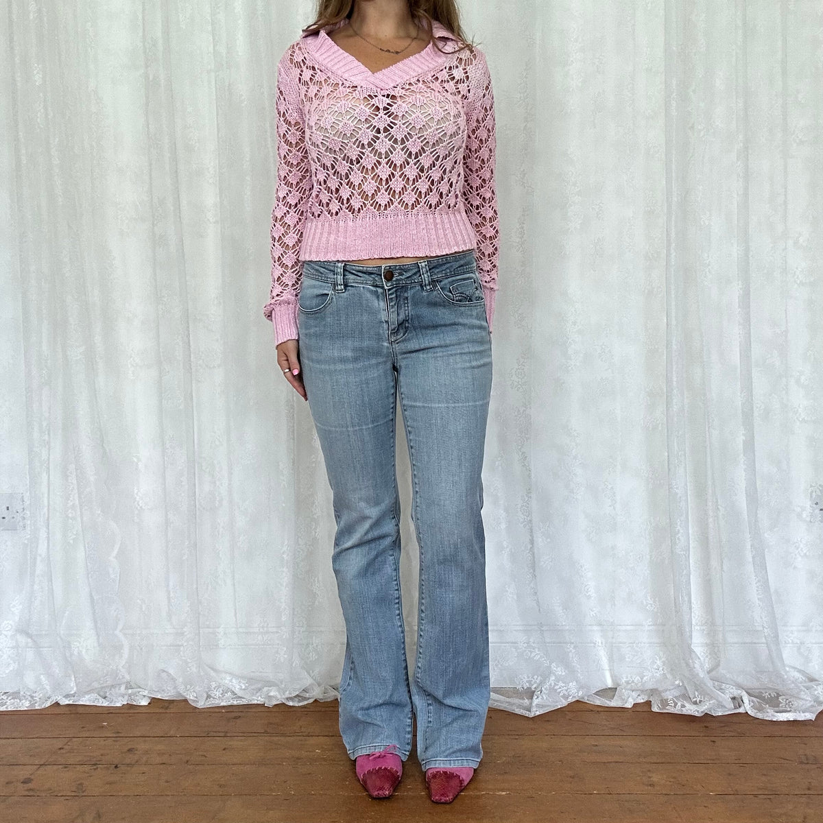 vintage 00s light wash bootleg jeans