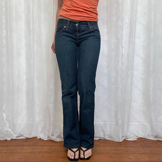 vintage 00s dark wash low rise Levi’s jeans