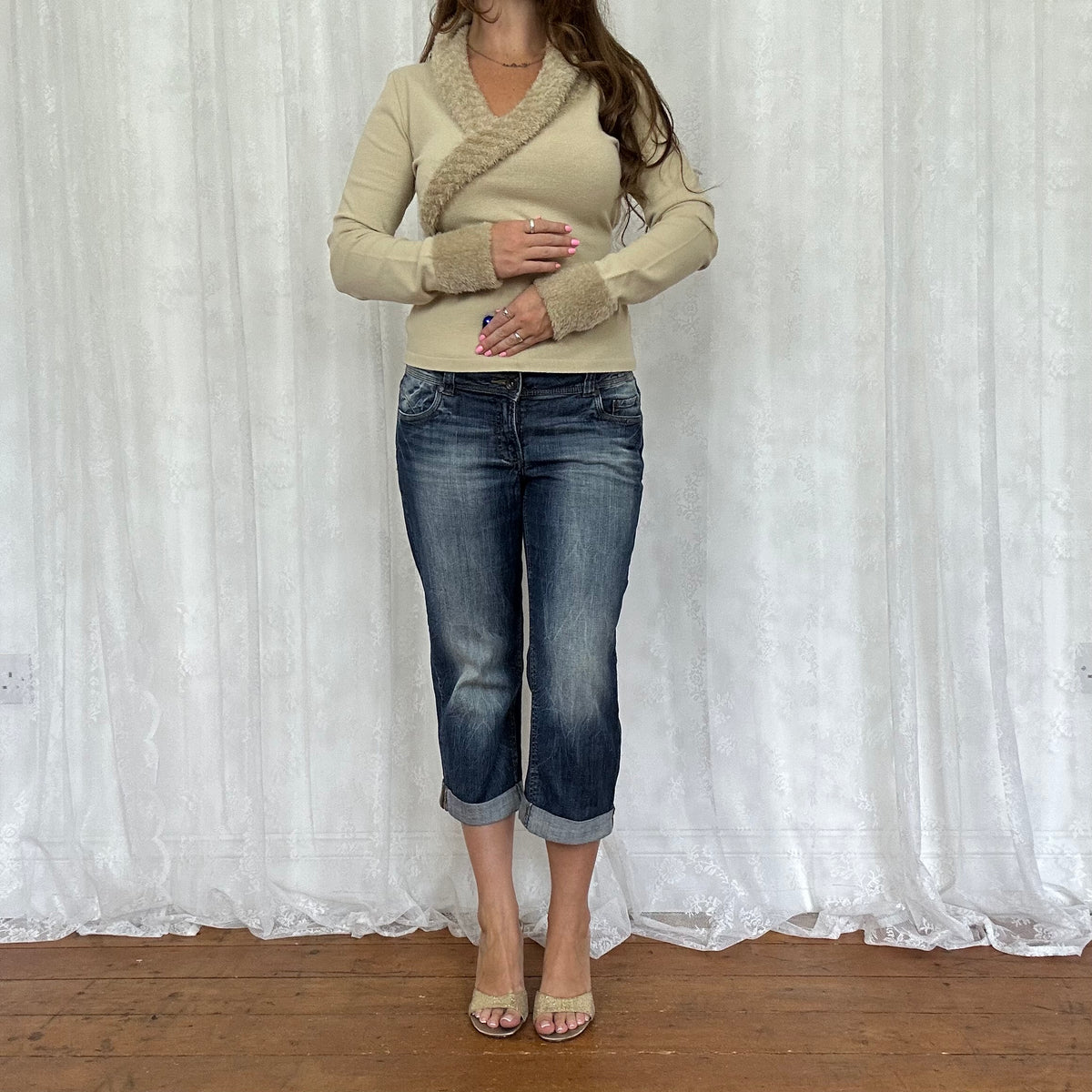 vintage 00s beige fur trim tie back jumper