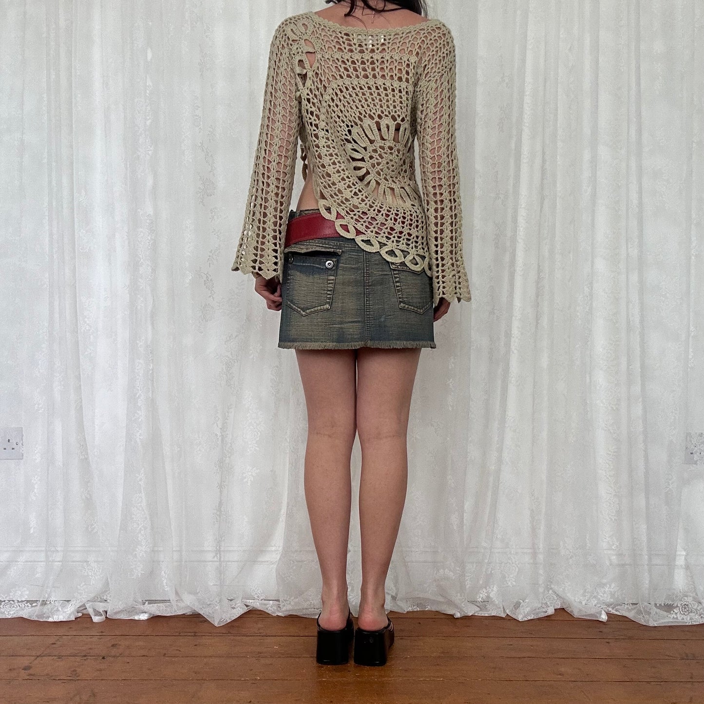 vintage 00s beige crochet knit jumper