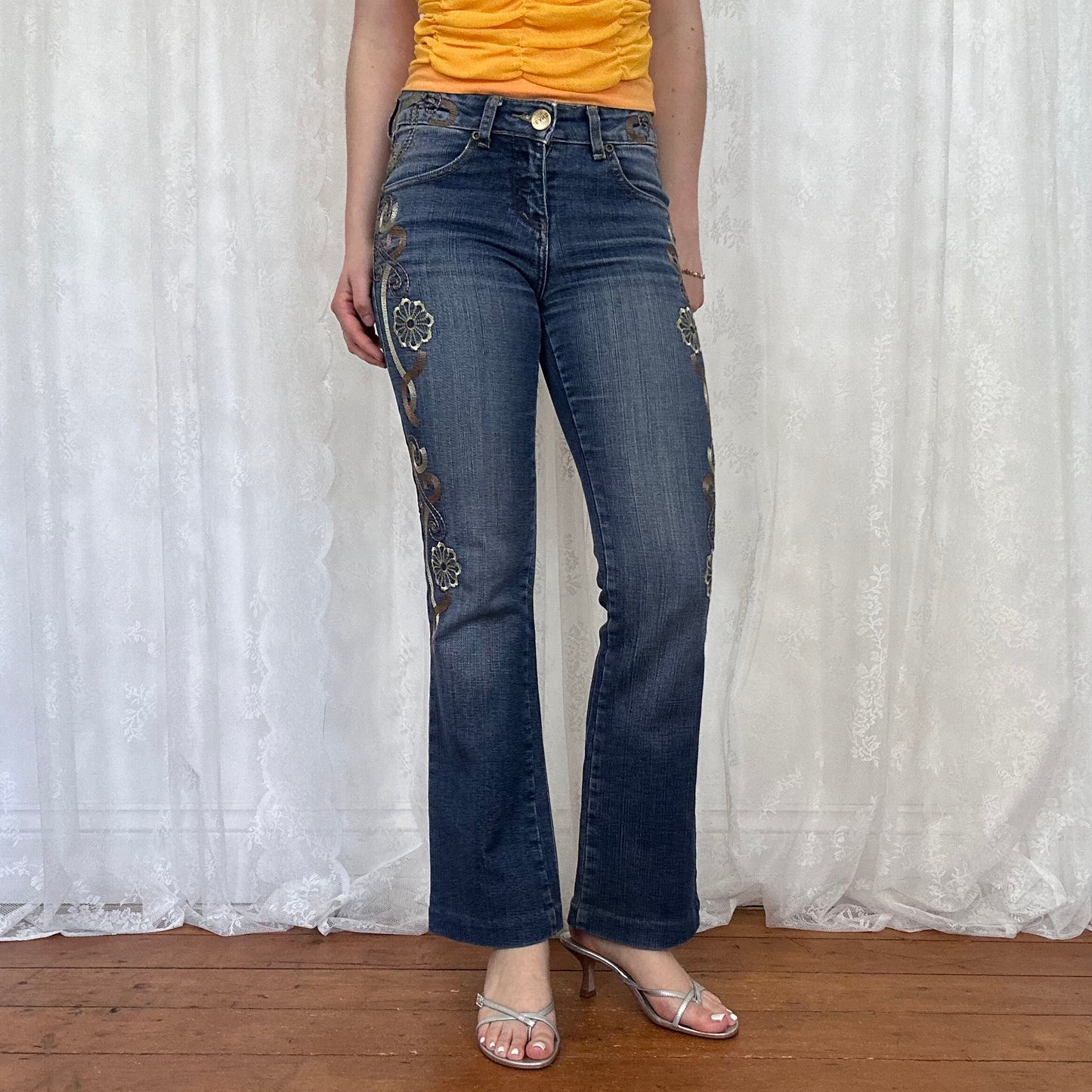 vintage 00s embroidered pattern bootleg jeans