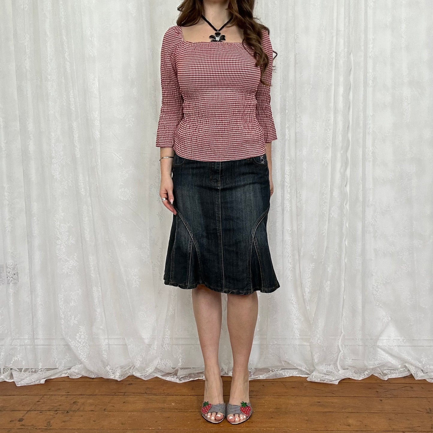 vintage 00s red and white gingham milkmaid top
