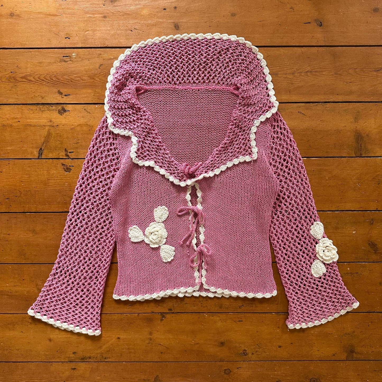 vintage 00s pink floral crochet cardigan