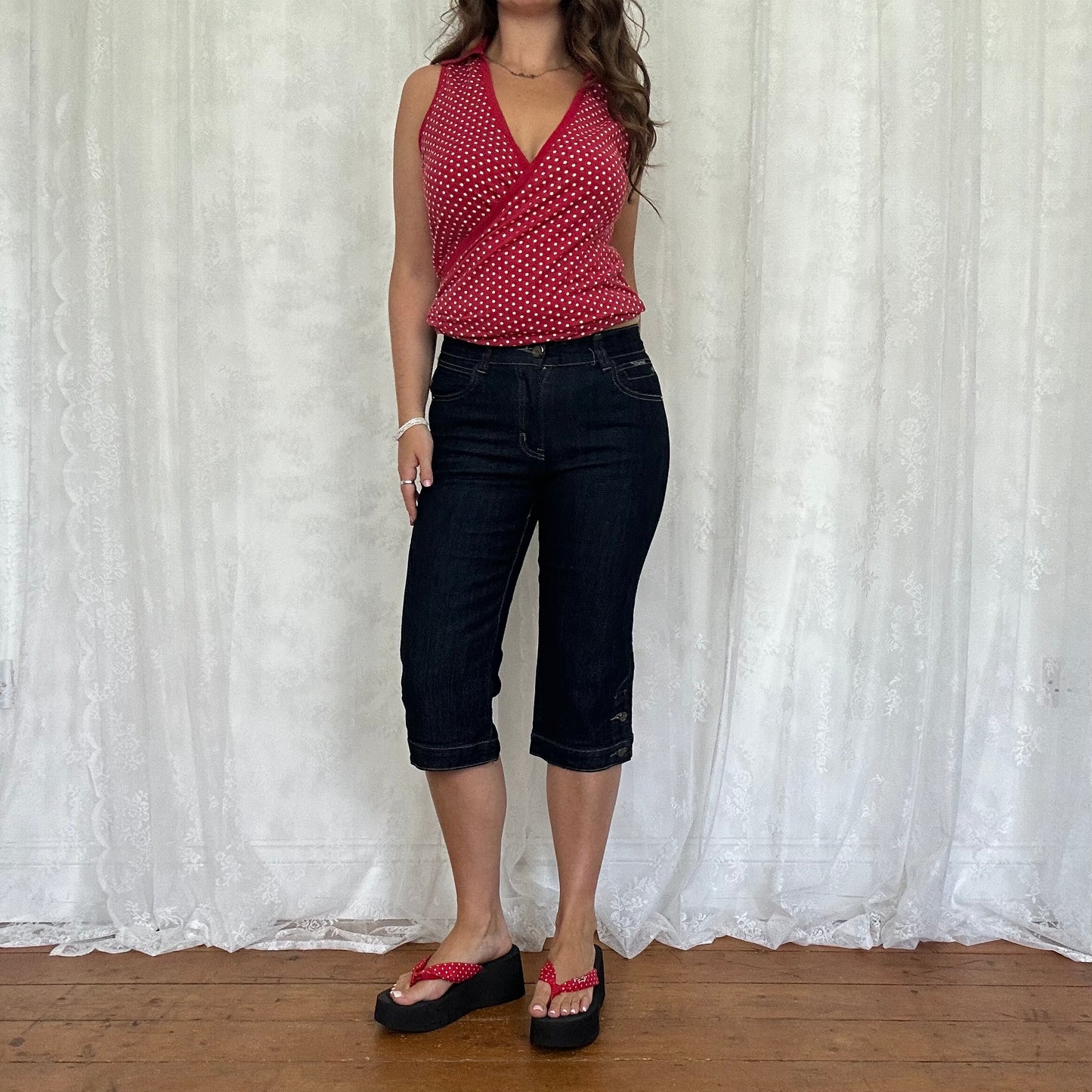 vintage 00s dark wash denim capri pants