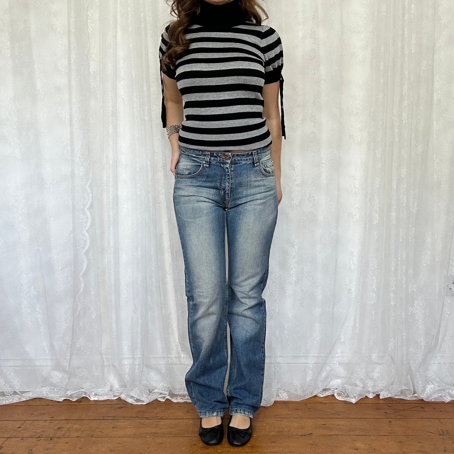 vintage 00s light wash straight leg jeans