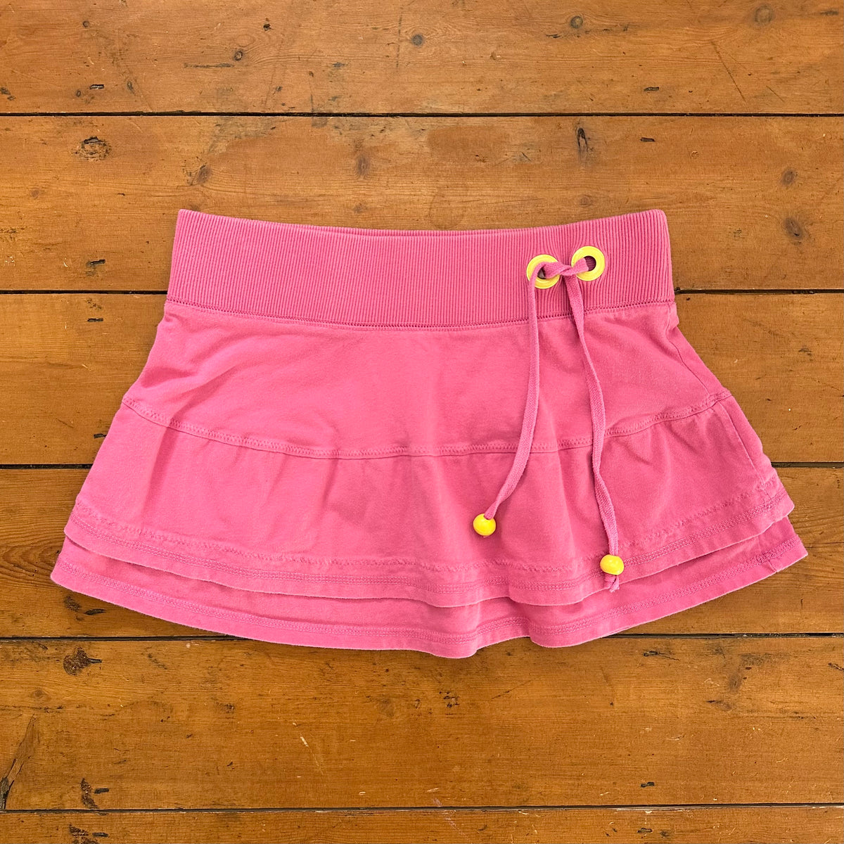 vintage 00s pink mini skirt
