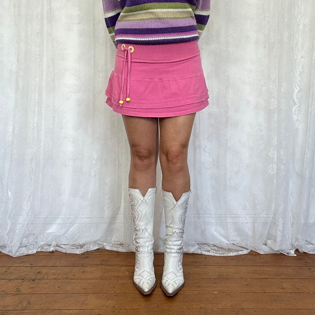 vintage 00s pink mini skirt