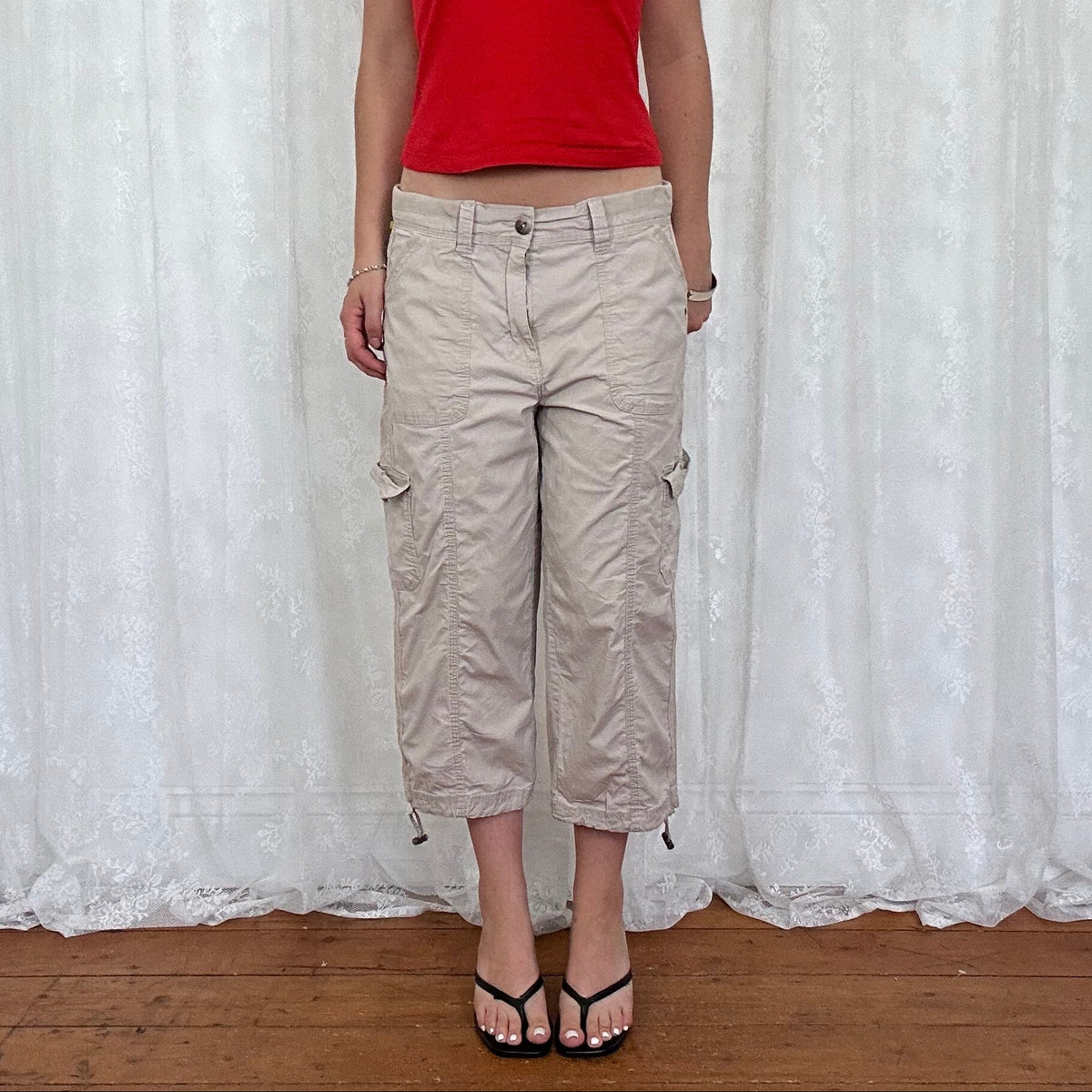 vintage 00s beige cargo capri trousers