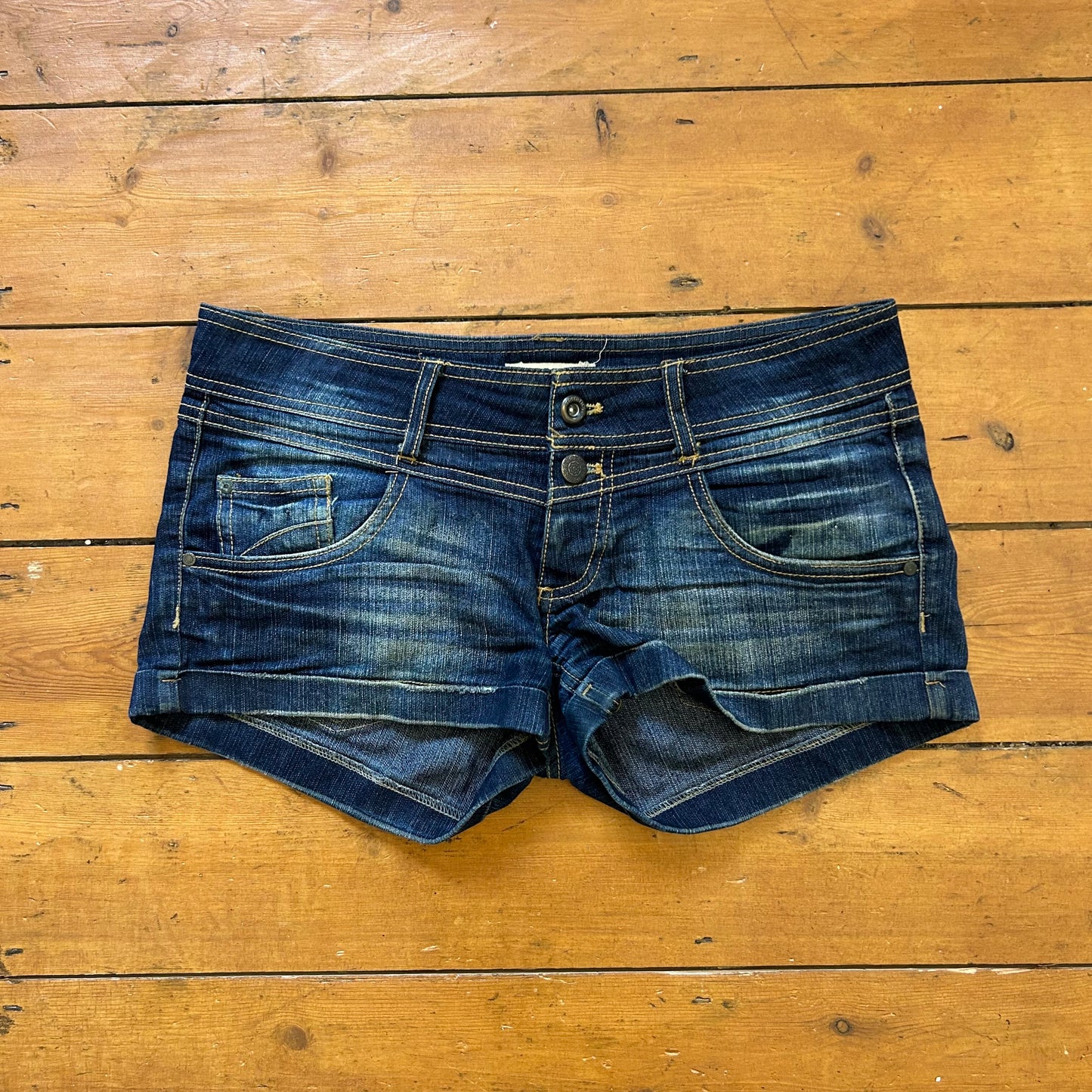 vintage 00s dark wash denim mini shorts