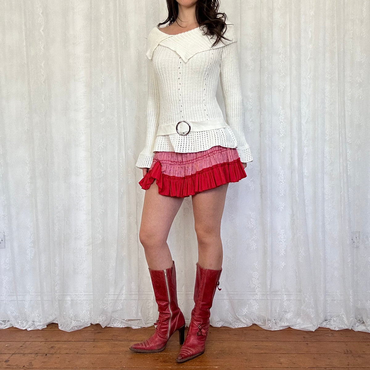 vintage 00s white off shoulder buckle jumper