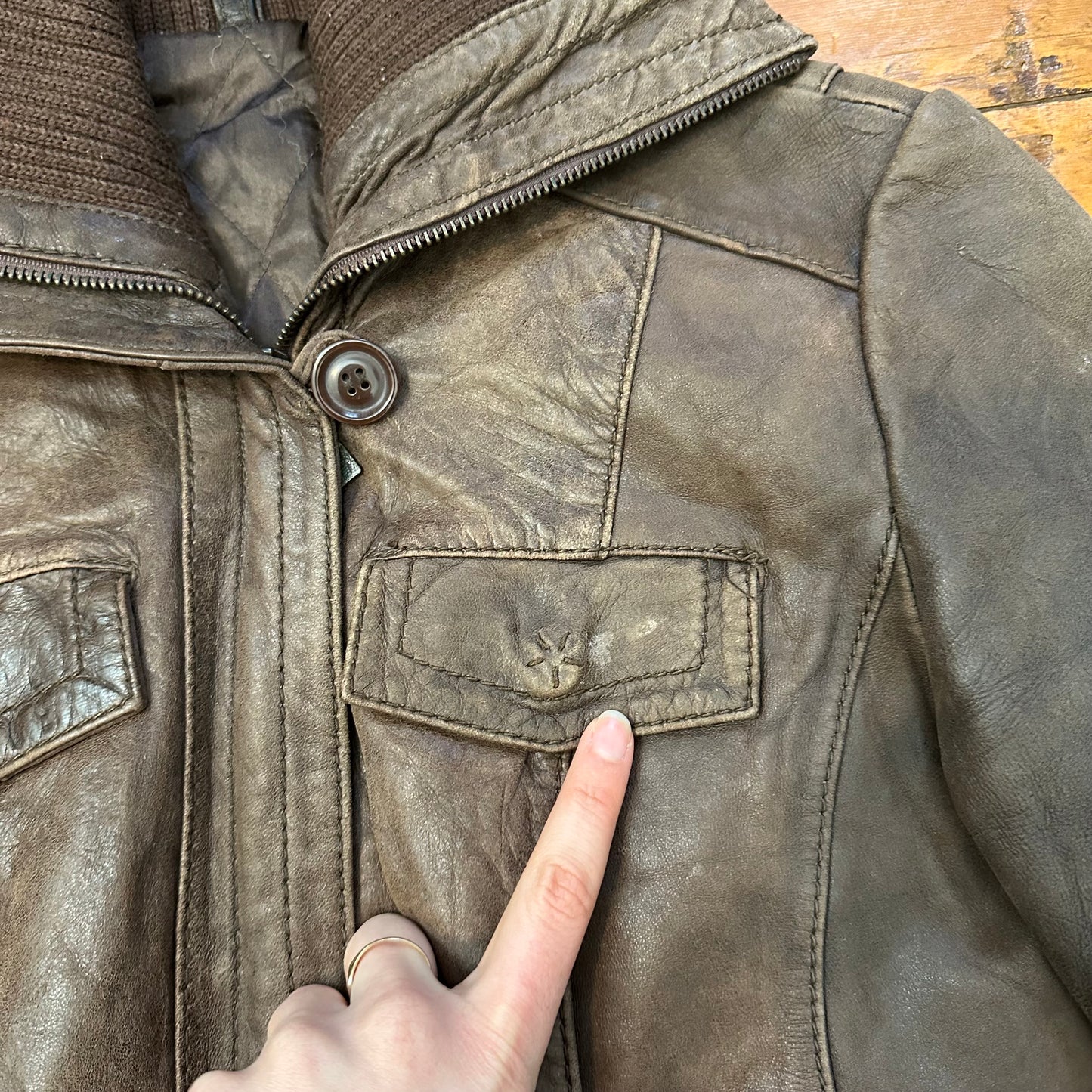 vintage 00s dark brown oversized leather jacket