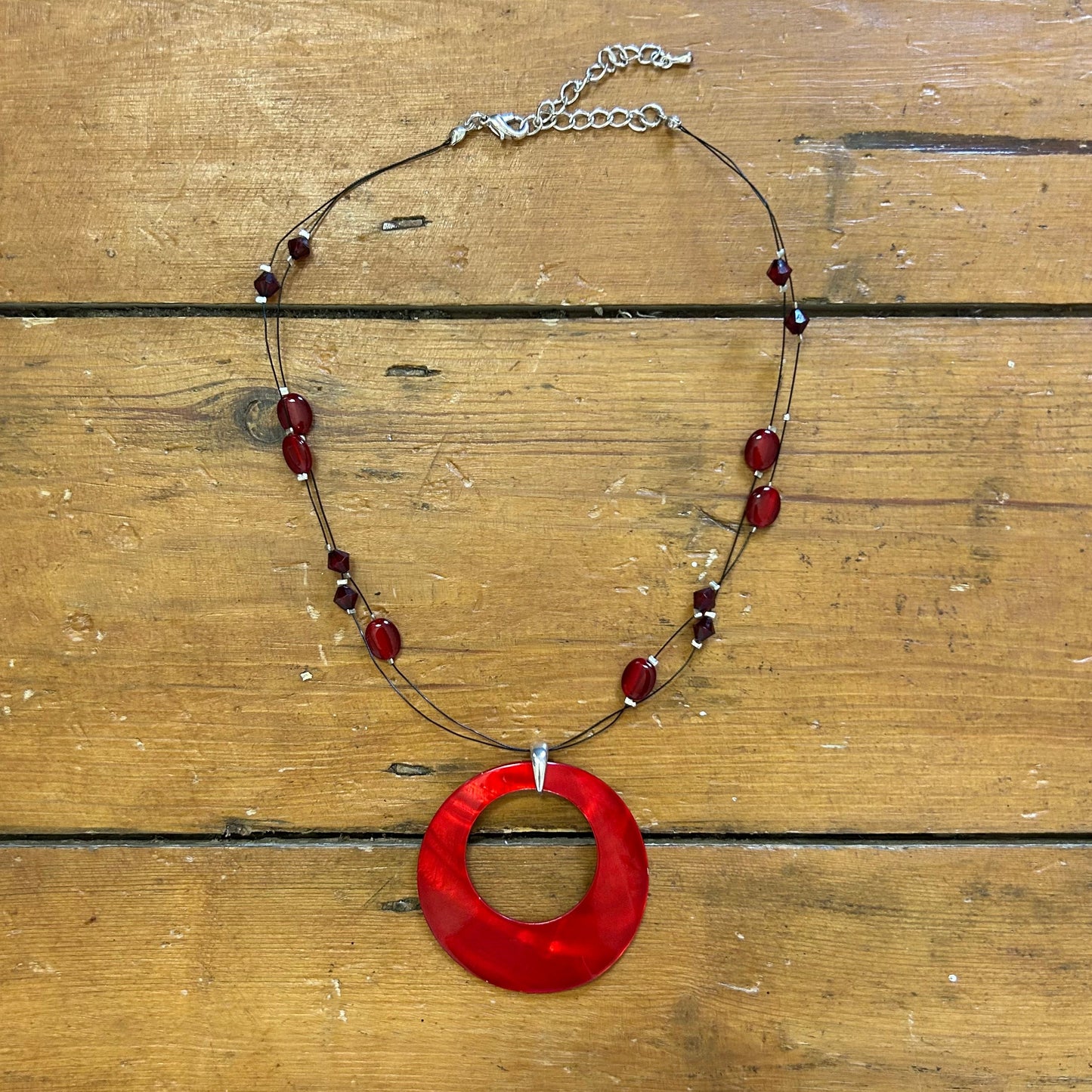 vintage 00s red o ring necklace