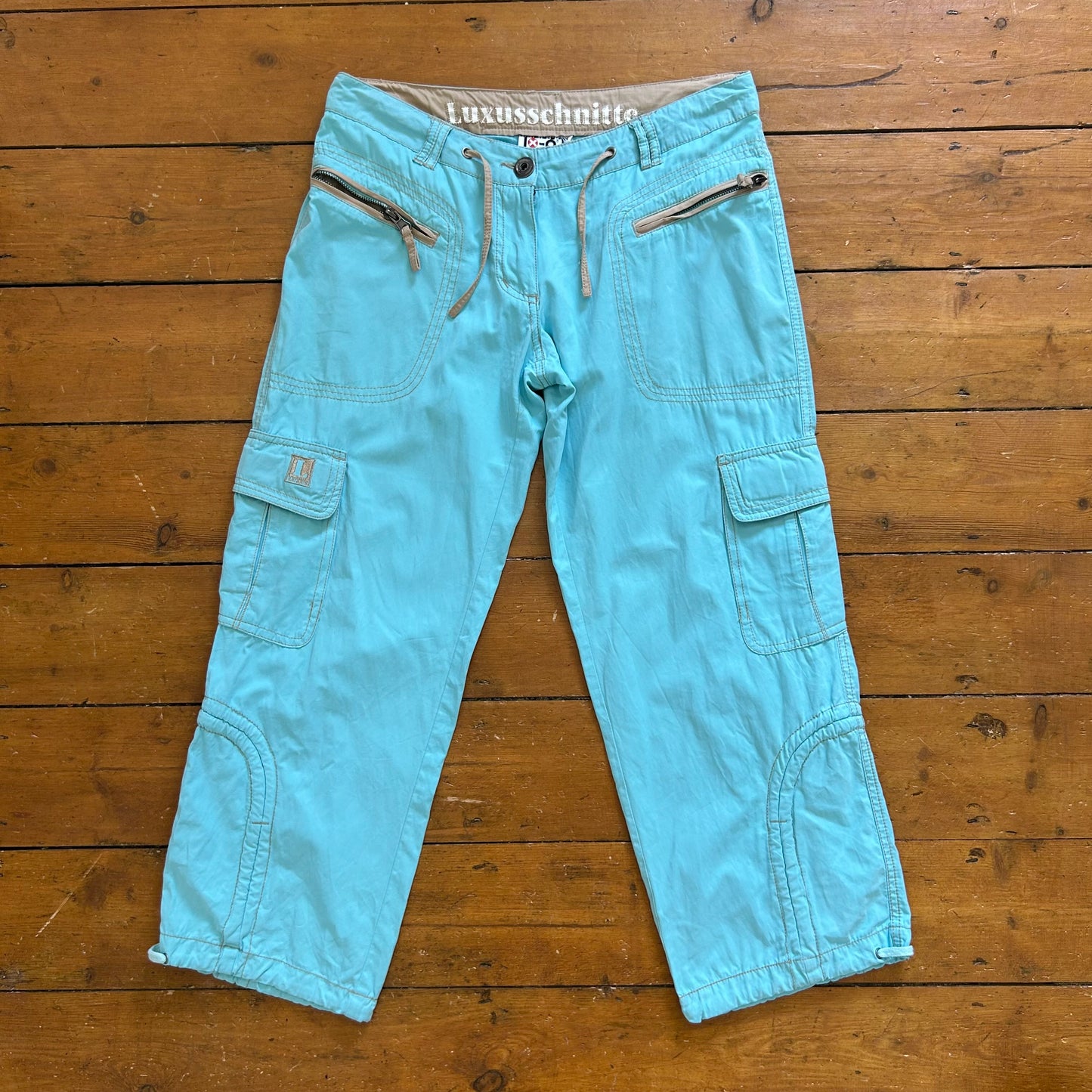 vintage 00s teal blue cropped cargo capris