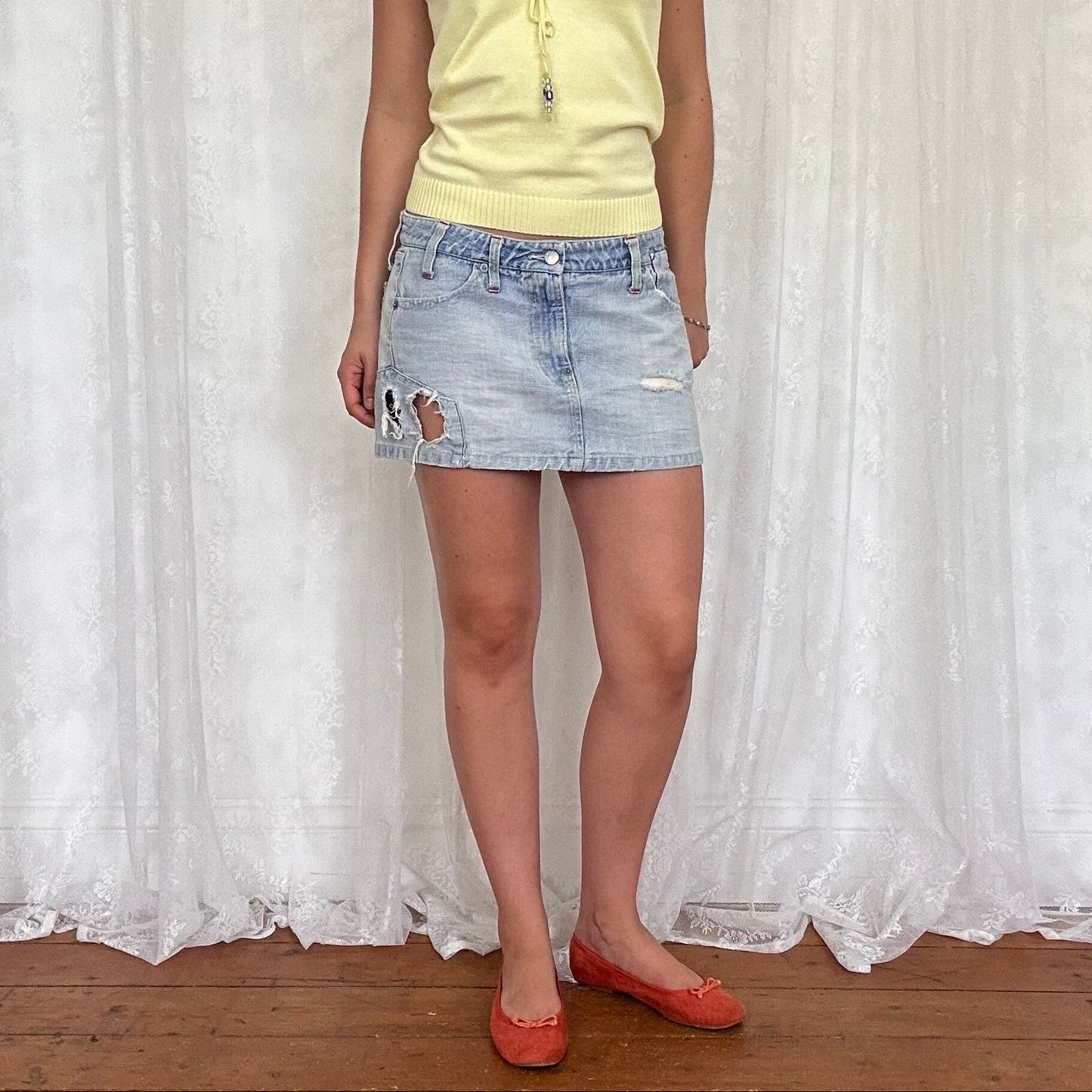 vintage 00s distressed denim mini skirt