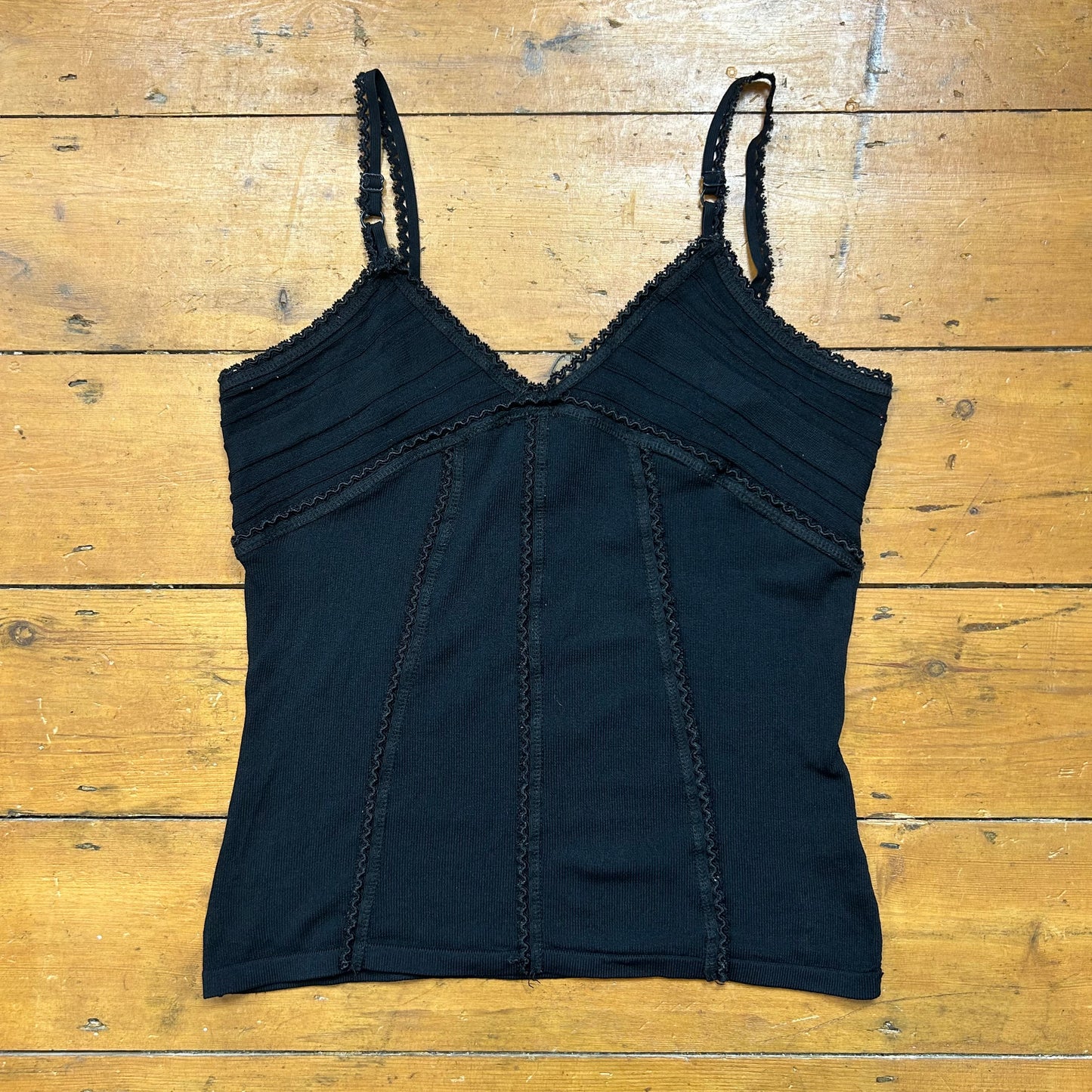 vintage 00s black picot trim cami