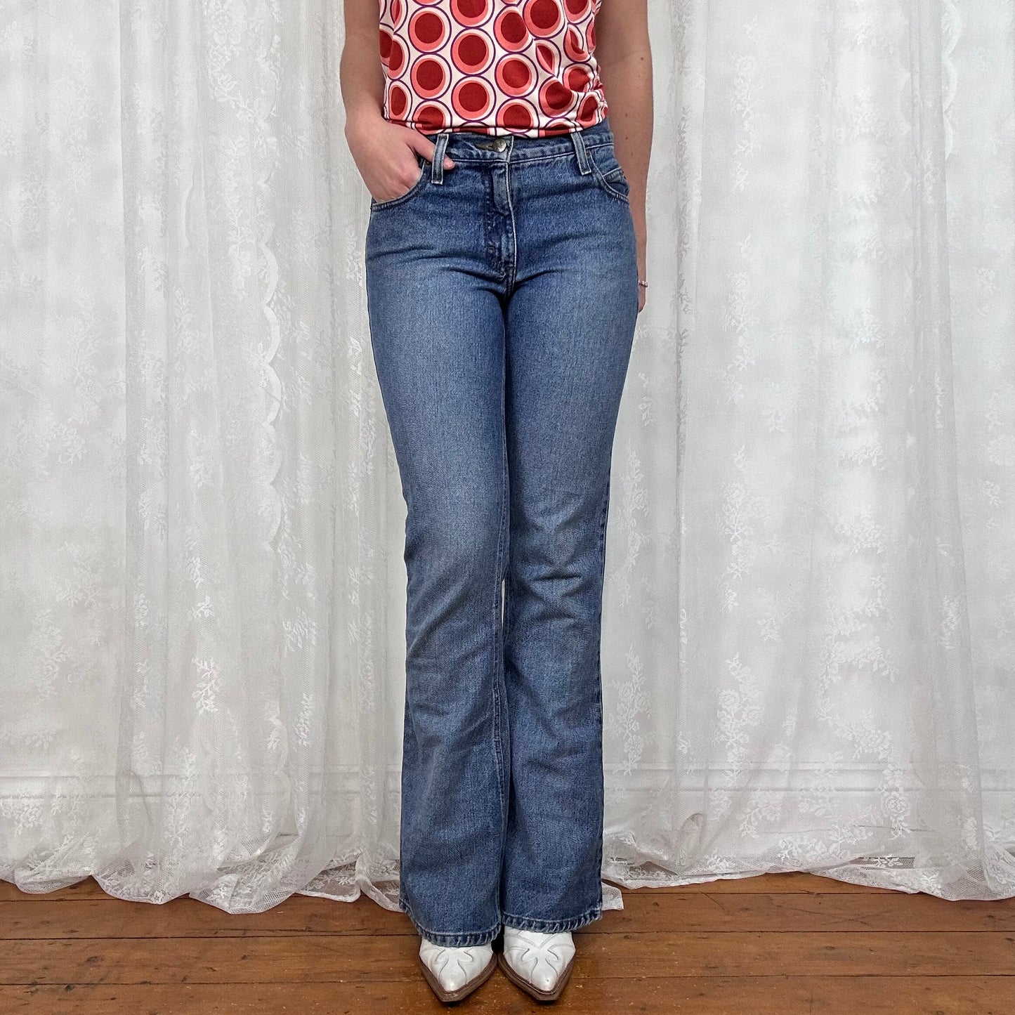 vintage 00s mid rise mudd slight flare jeans
