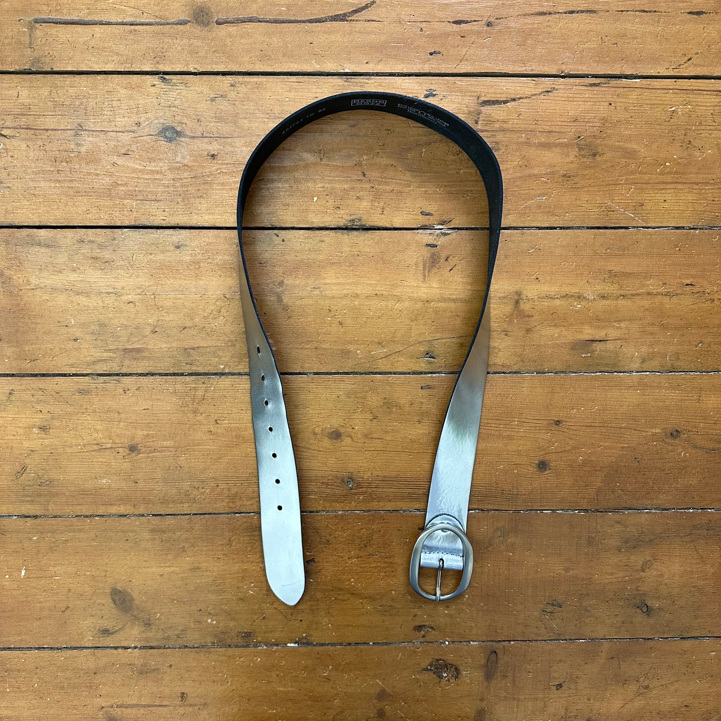 vintage 00s silver metallic belt