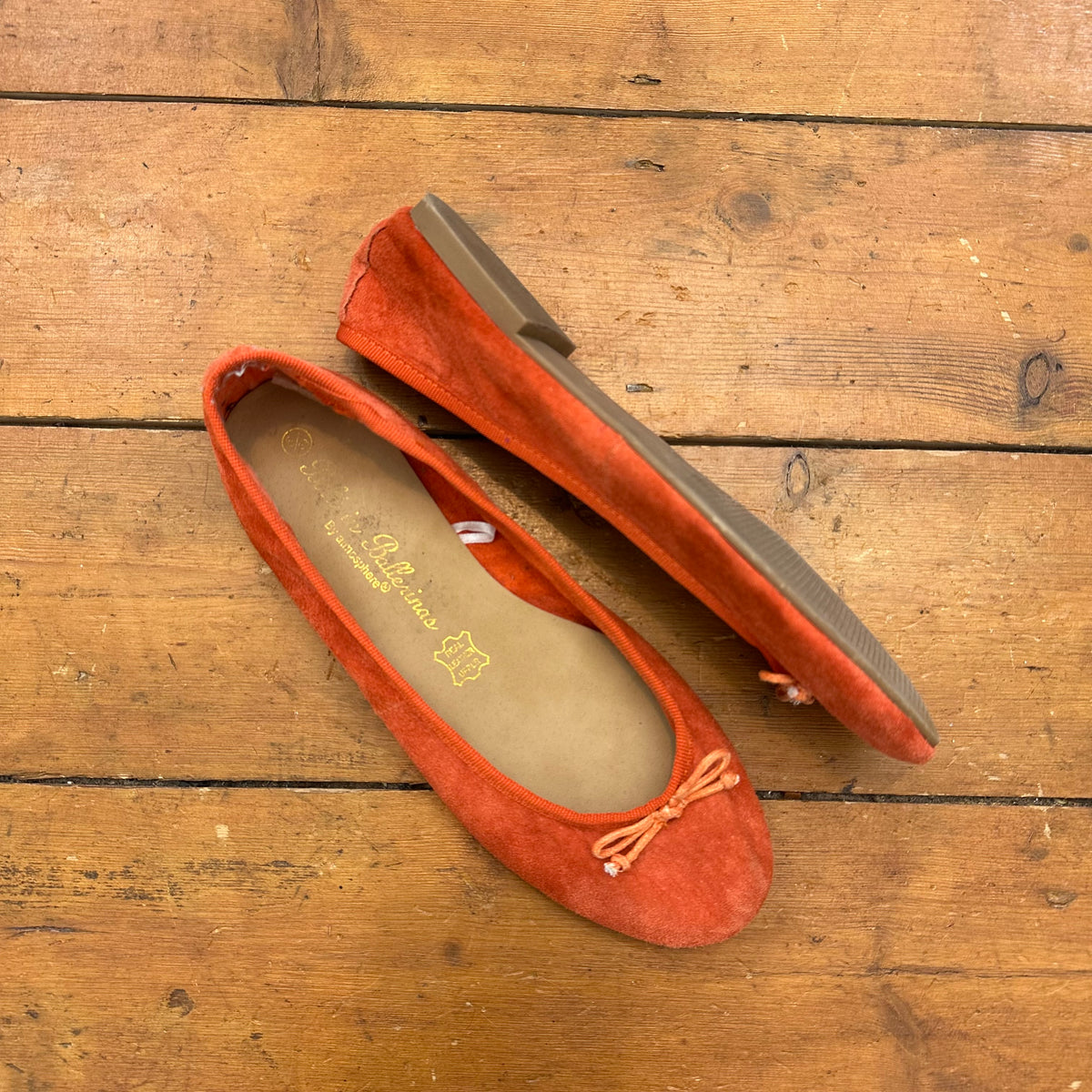 vintage 00s orange suede ballet pumps