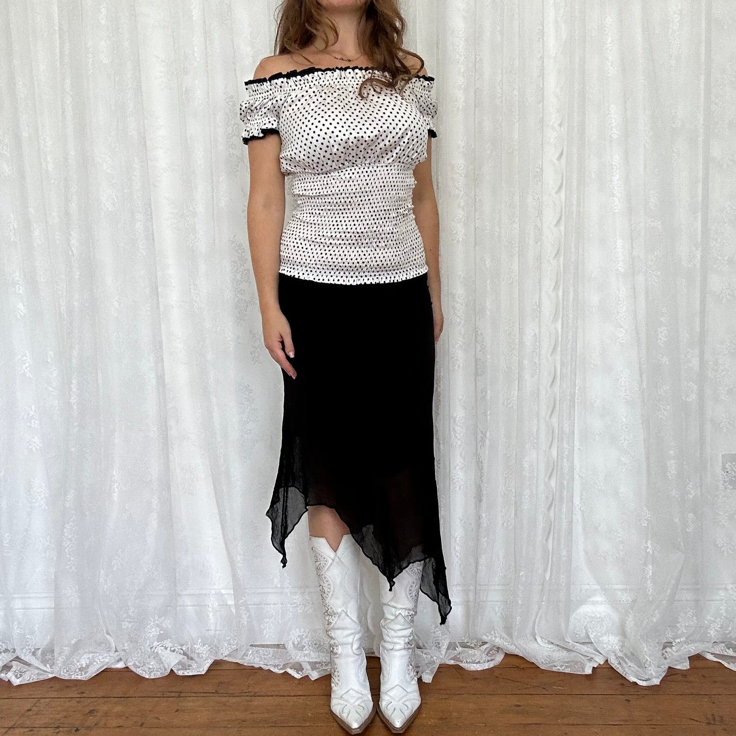 vintage 00s black and white polka dot shirred top