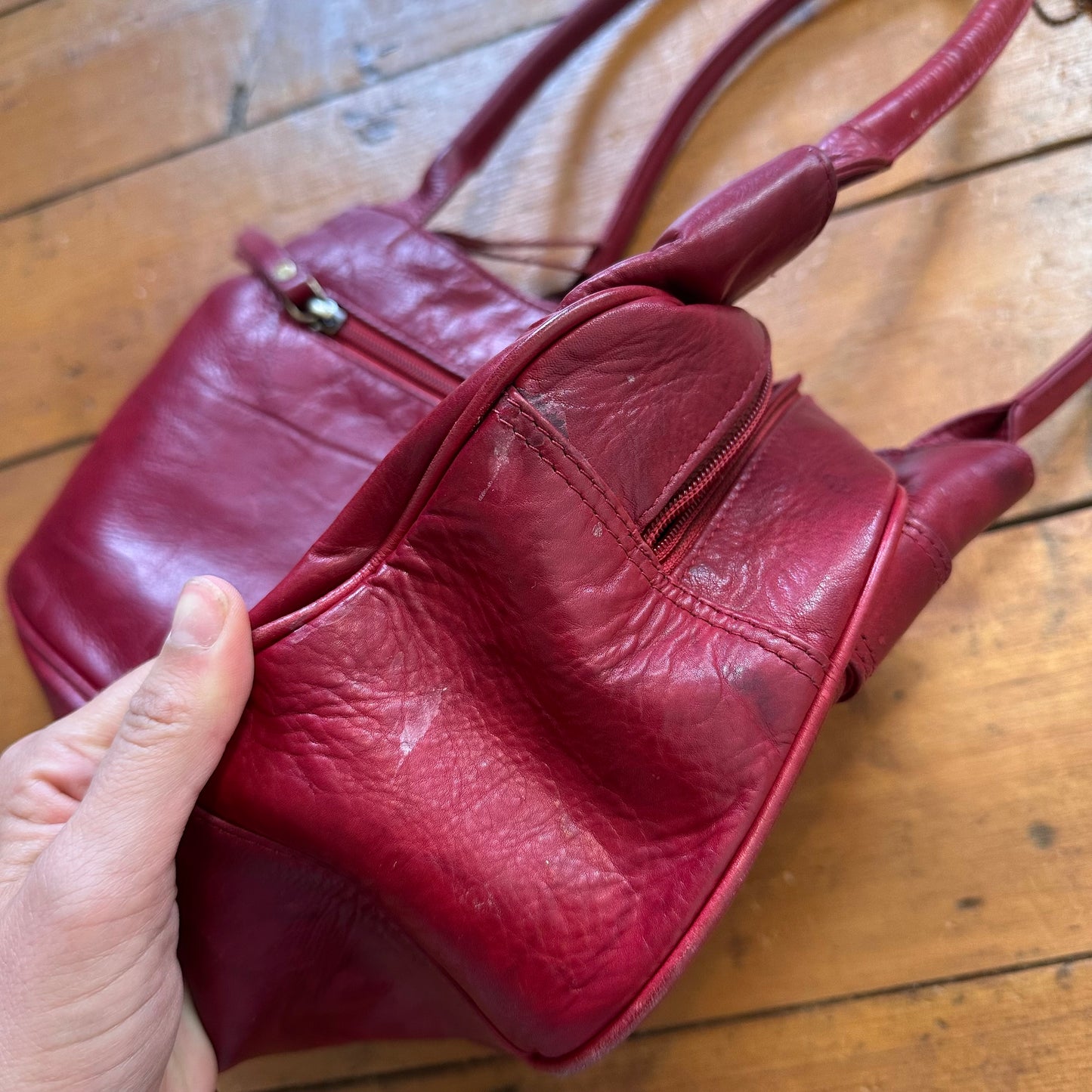 vintage 00s red genuine leather handbag