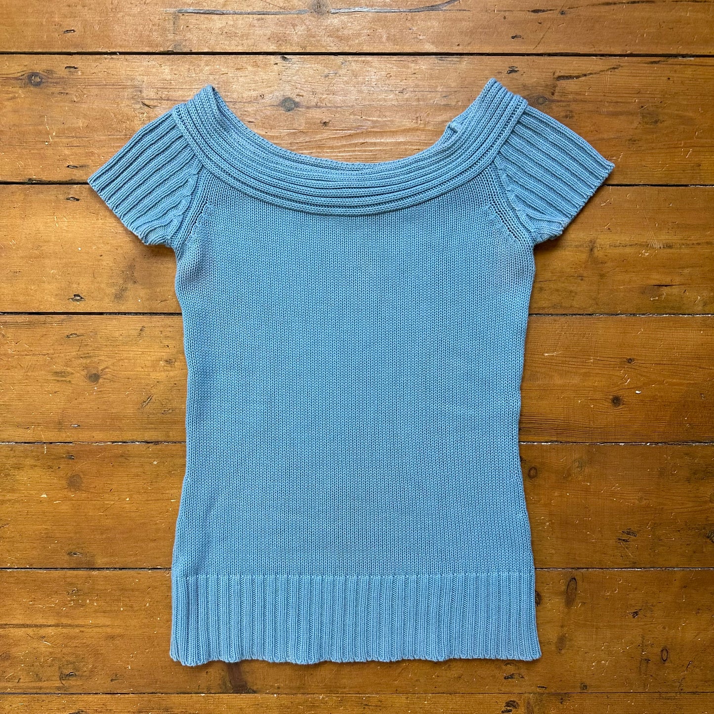 vintage 00s powder blue knitted short sleeve top