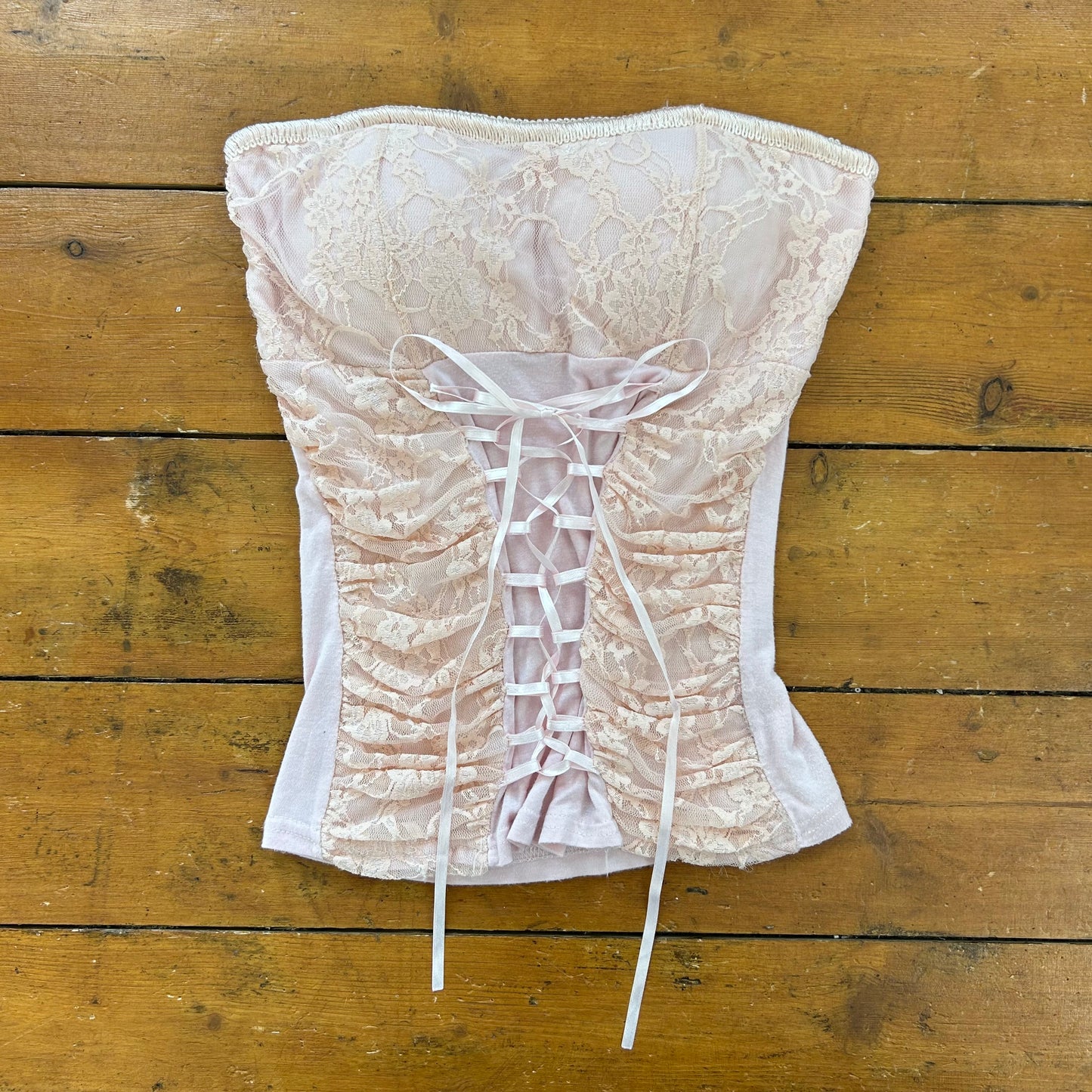 vintage 00s pink lace strapless top
