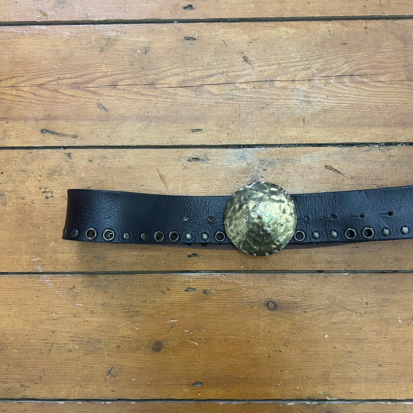 vintage 00s brown leather disc belt