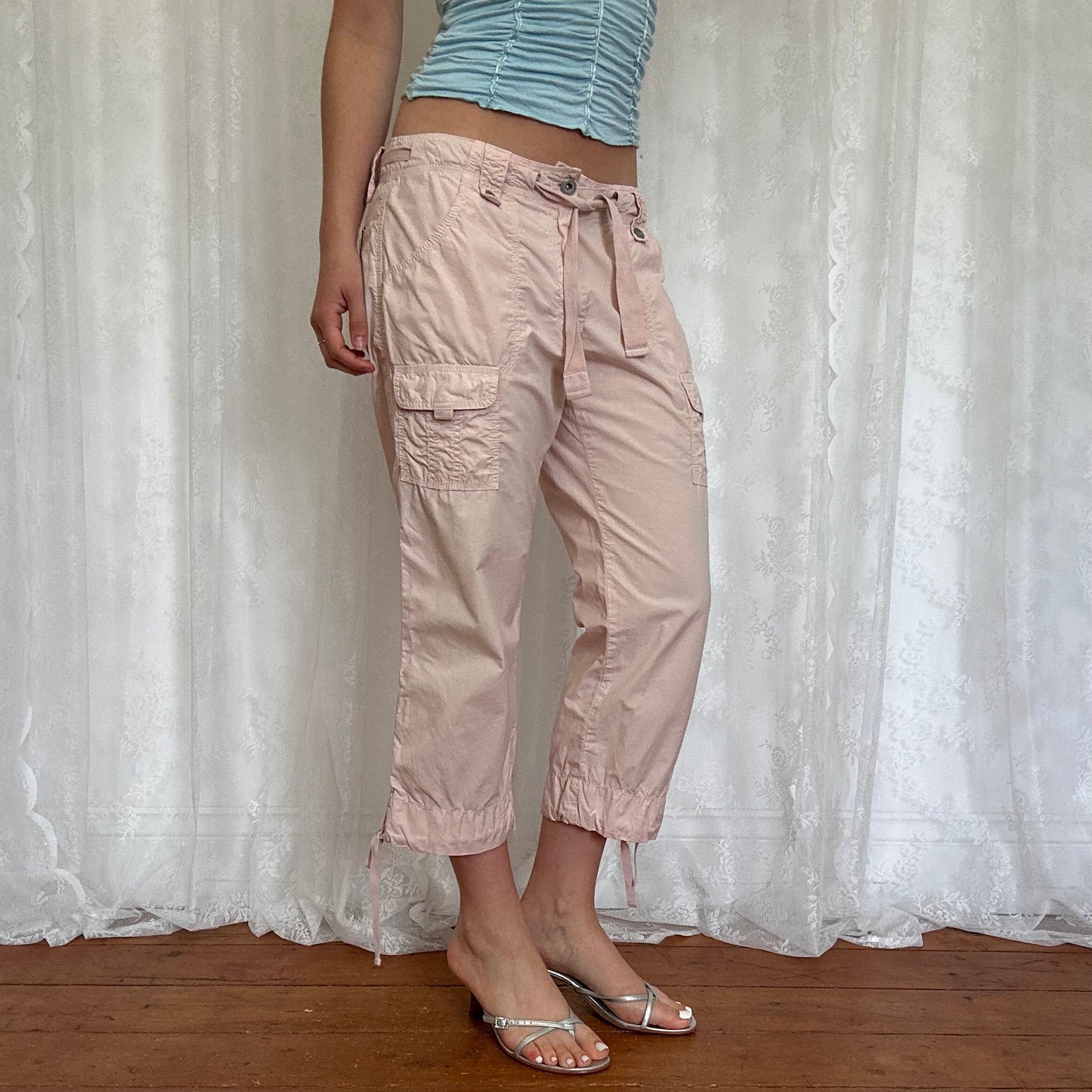 vintage 00s pale pink cargo capri trousers