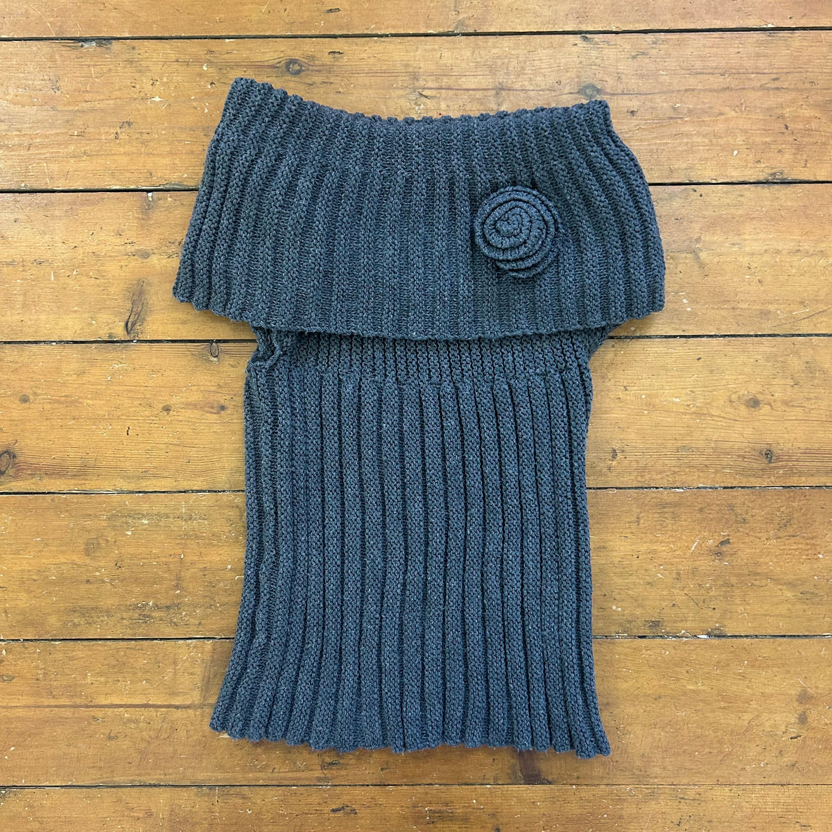 vintage 00s grey off shoulder jumper