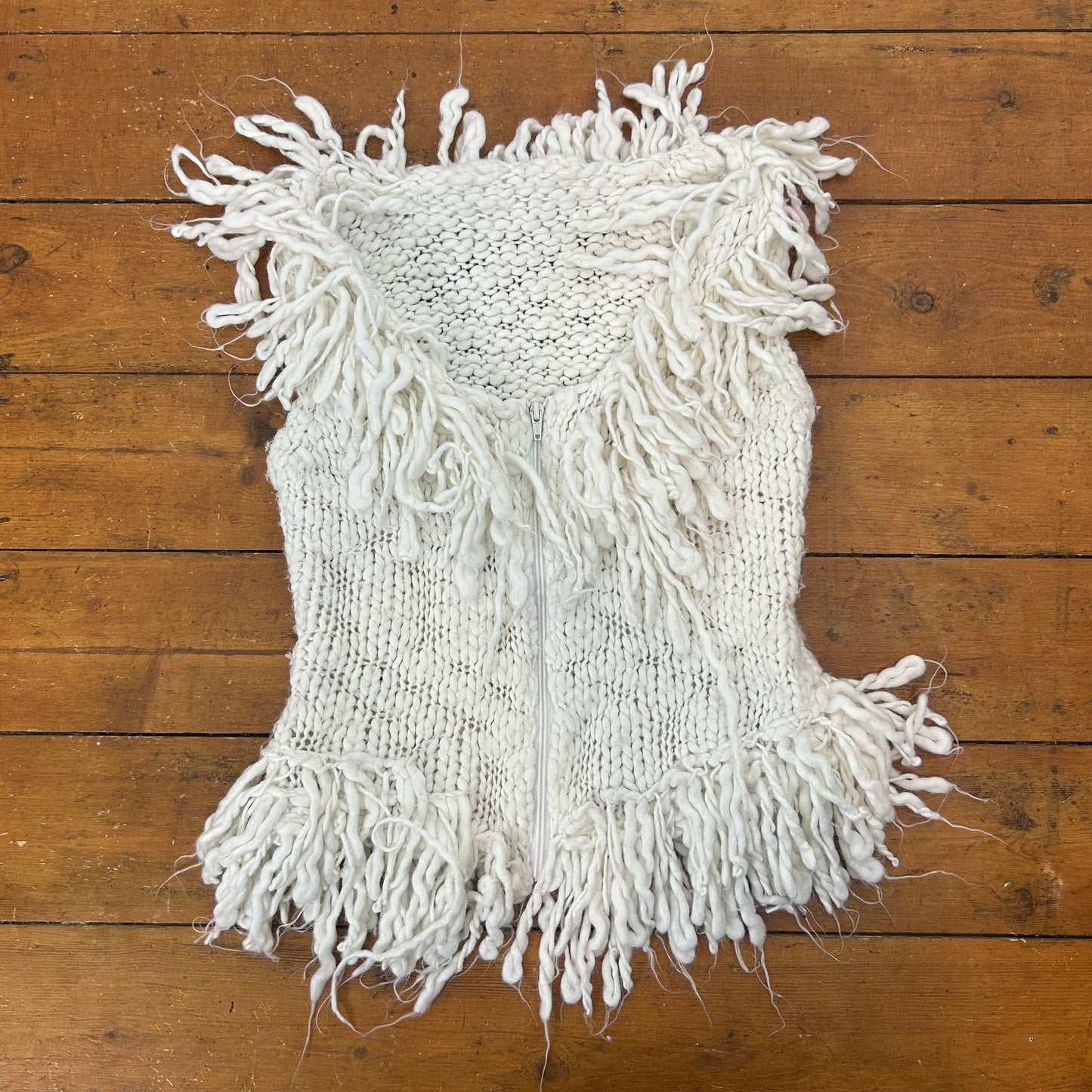 vintage 00s white knitted fringe gilet