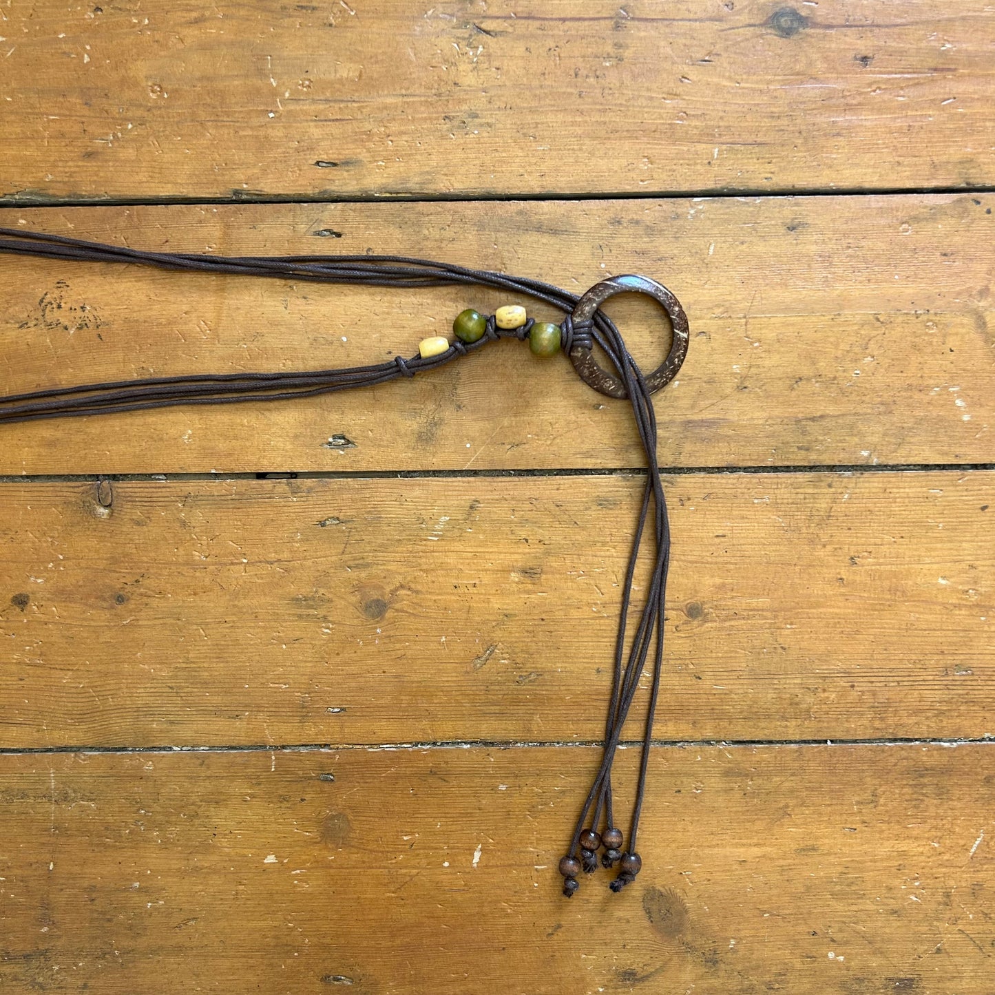 vintage 00s brown o ring string beaded belt