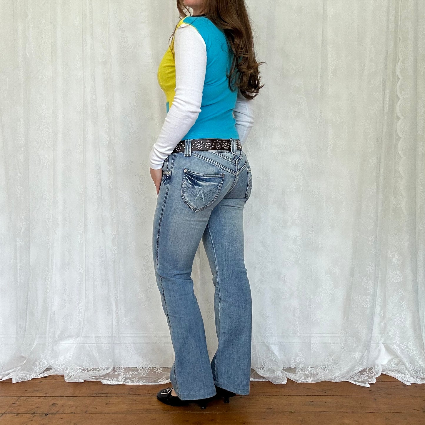 vintage 00s blue and yellow long sleeve graphic top