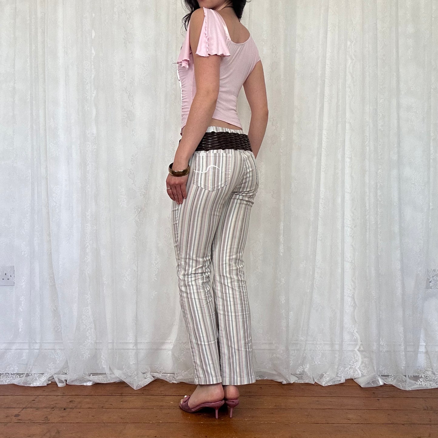 vintage 00s baby pink ruffle shoulder top