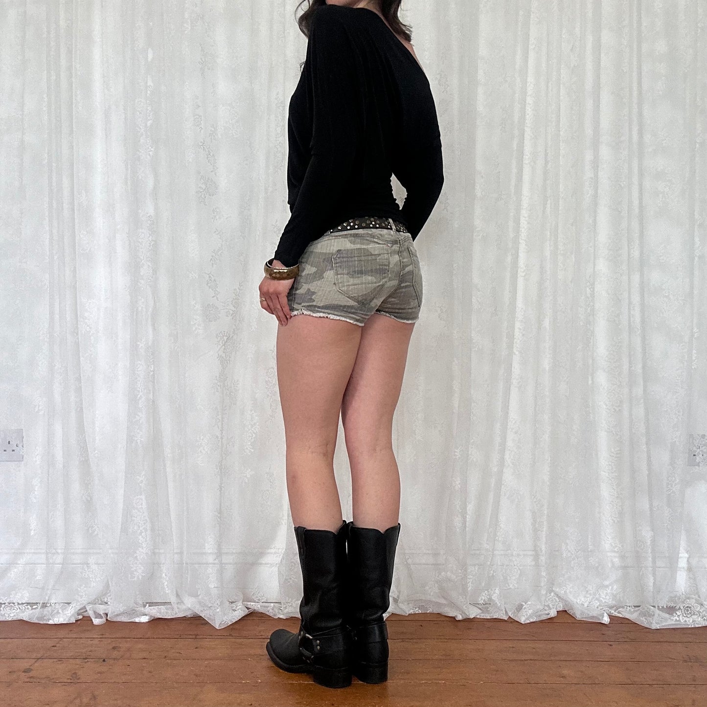 vintage 00s black slouchy long sleeve top