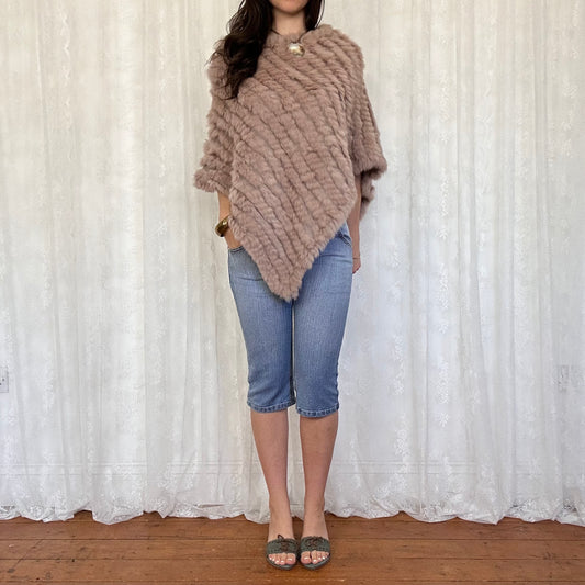 vintage 00s beige faux fur poncho